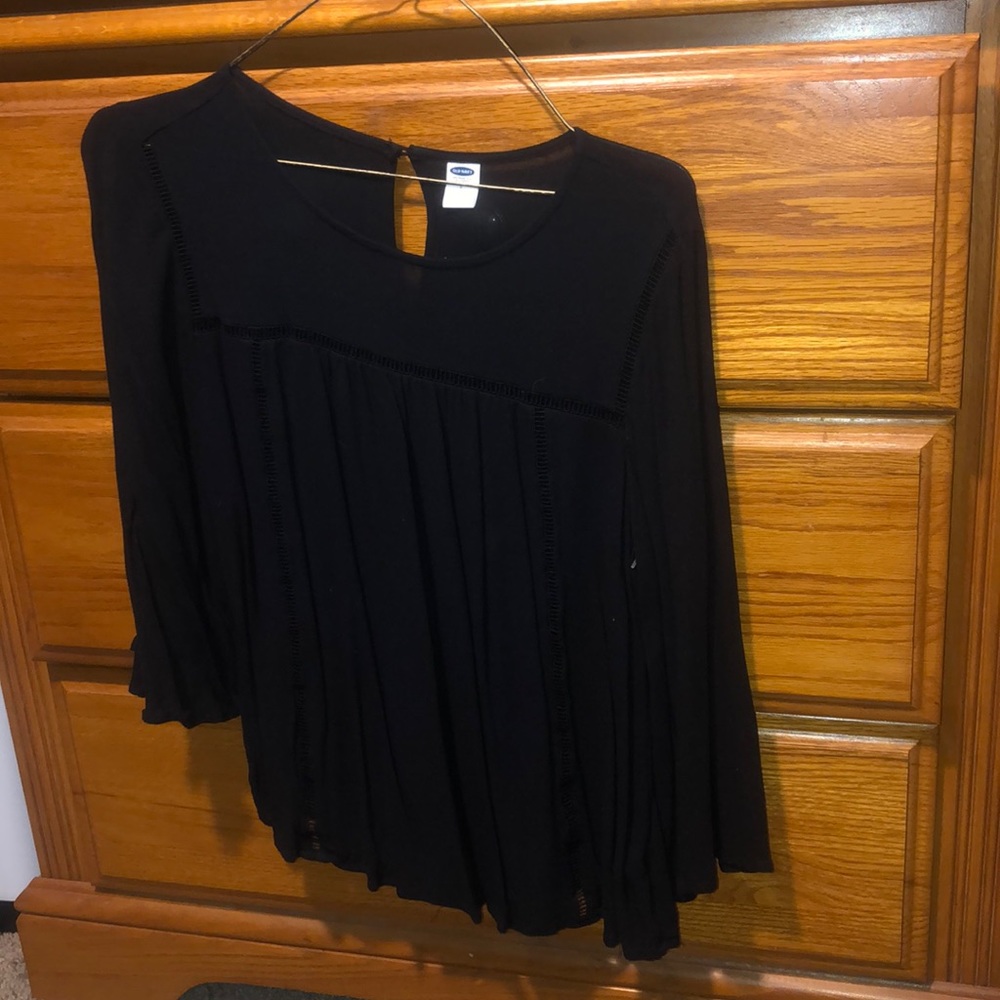 Flowy old navy top.
